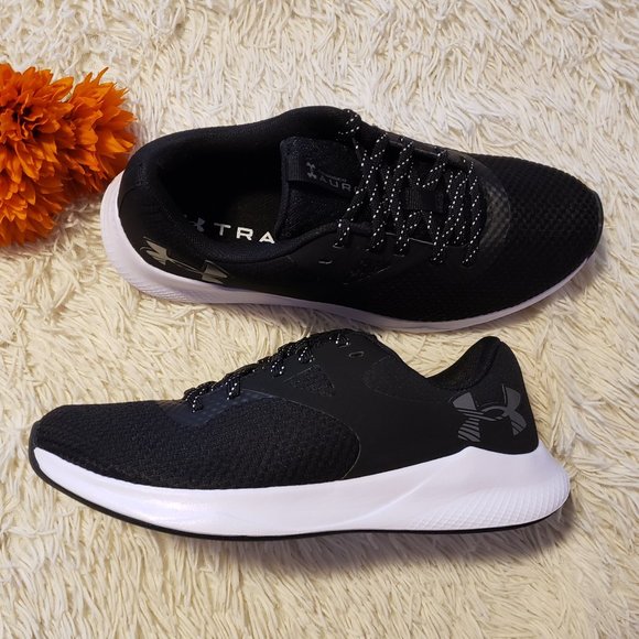 Under Armour Shoes - NEW Under Armour Charged Aurora 2 3025060-001 Women Black/White Size 9.5 Shoes